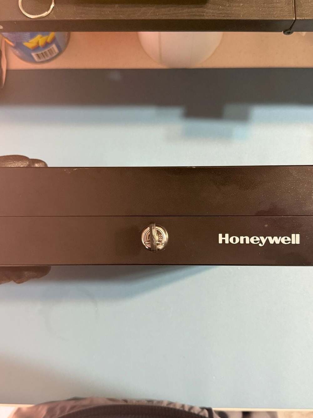 Honeywell 6113 Steel Cash Box with 4 Bill Clips and Removable Coin Tray
